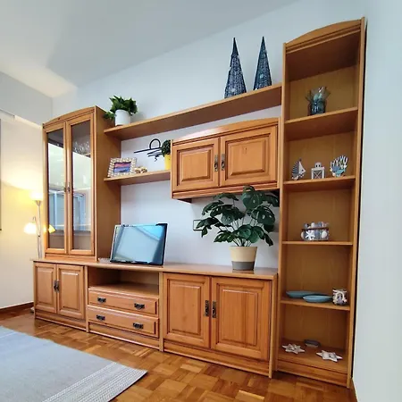 Camino Dos Faros 公寓